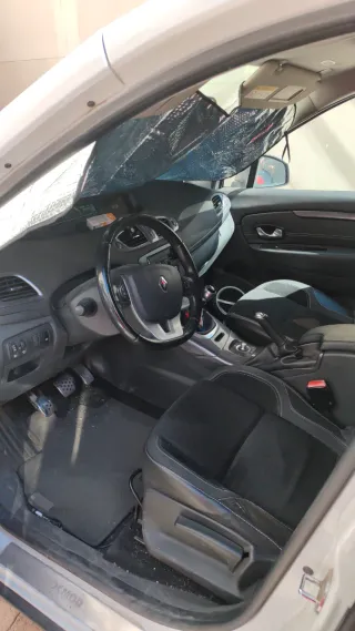 Renault Scenic 2015