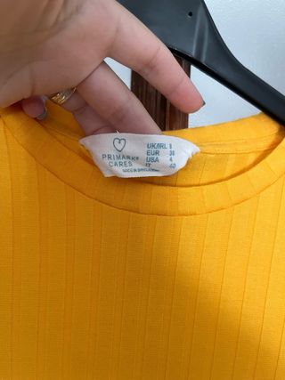 Vestido mostaza Primark