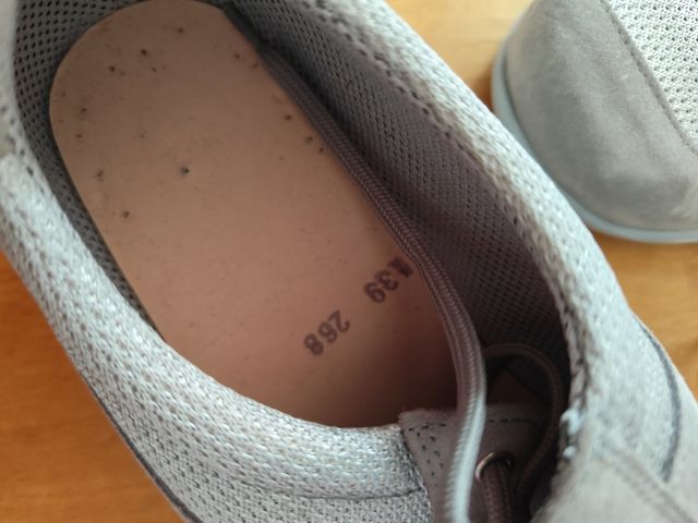 Scarpe comode beige/grigie ecosanit