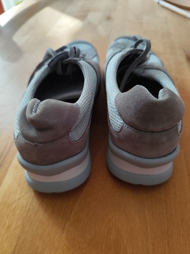 Scarpe comode beige/grigie ecosanit