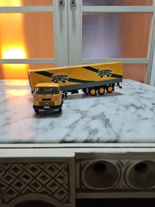 Camión Barreiros KAS escala 1:43