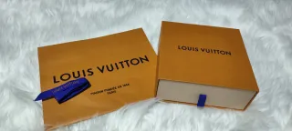 Caja y bolsa Louis Vuitton 