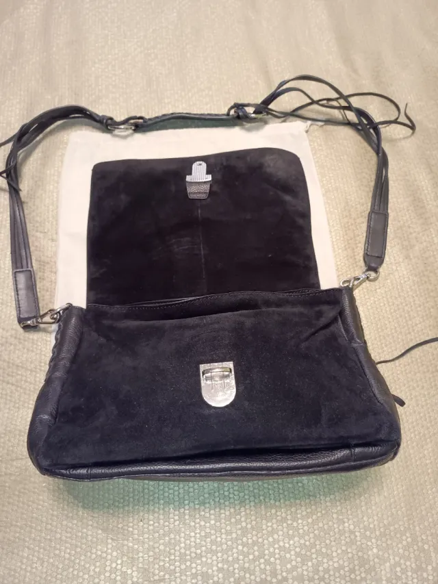 Bolso de piel Zara negro