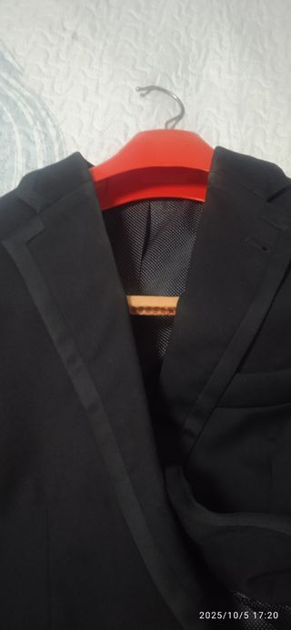 Chaqueta de traje y pantalón Álvaro Moreno Novio