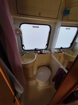 Autocaravna Ford