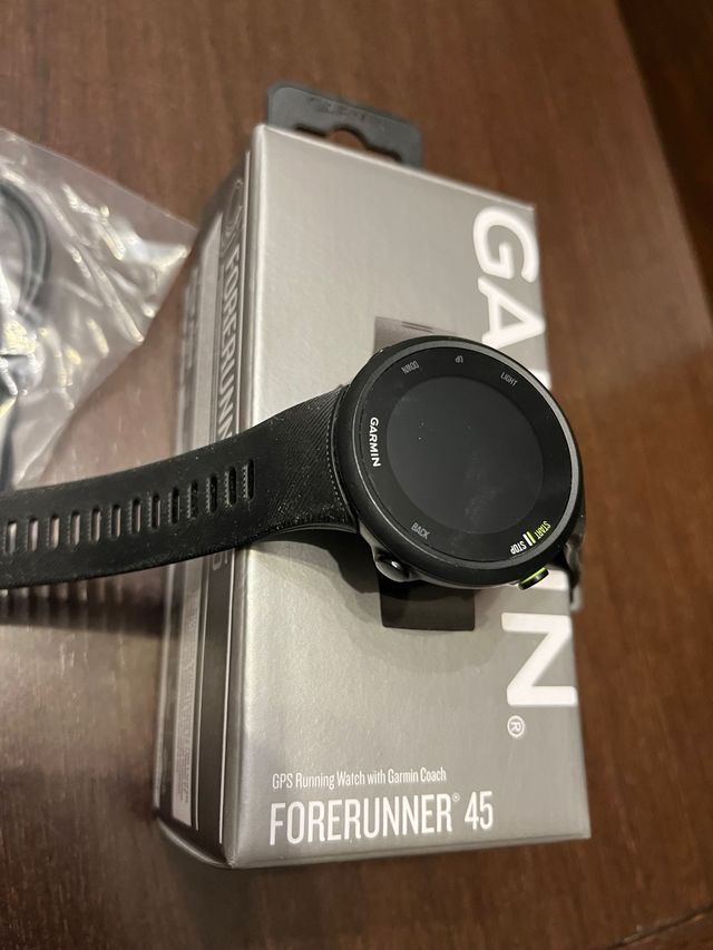 Garmin Forerunner 45 Negro GPS