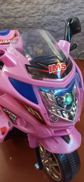 Moto eléctrica infantil rosa