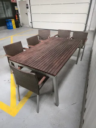 Mesa de exterior con 6 sillas