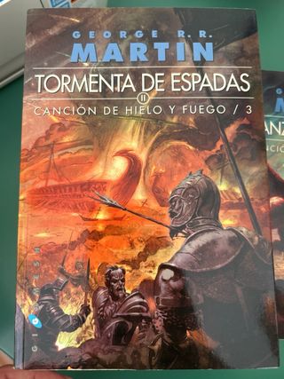DANZA DE DRAGONES/ JUEGO DE TRONOS