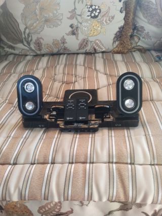 Altavoces estéreo negros de sobre Mesa para PSP