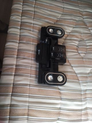 Altavoces estéreo negros de sobre Mesa para PSP