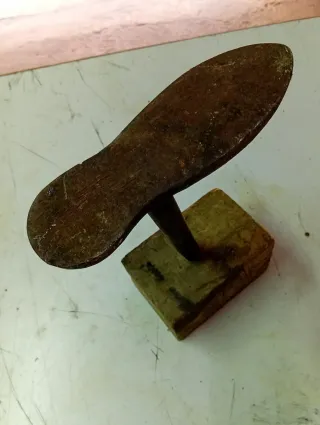 Yunke Horma Zapatero Madera