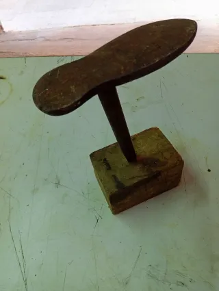 Yunke Horma Zapatero Madera