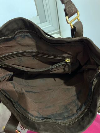 Bolso Yves Saint Laurent Marrón Ante