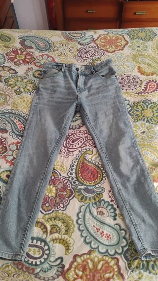 Pantalón vaquero Pull&Bear Talla 38
