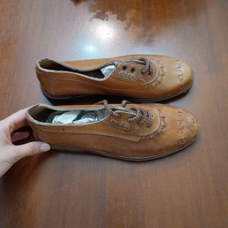 Zapatos de cordones vintage marrones