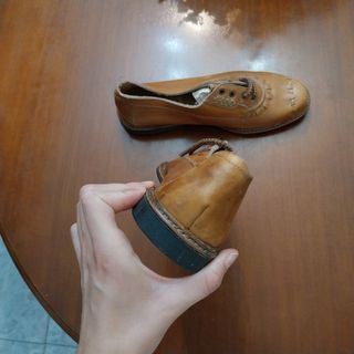 Zapatos de cordones vintage marrones