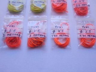 Elásticos de pesca Yuki y Presston.