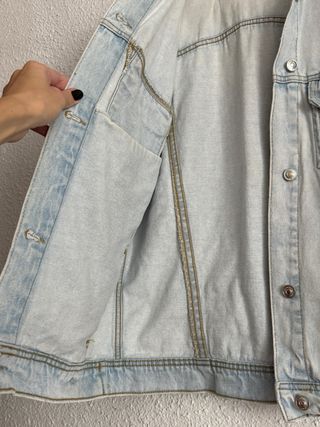 Chaqueta mujer oversize vaquera otoño Stradivarius