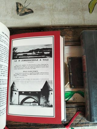 2 Libros Historia Ocupación Gestapo