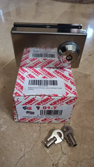 Cerradura puerta de cristal