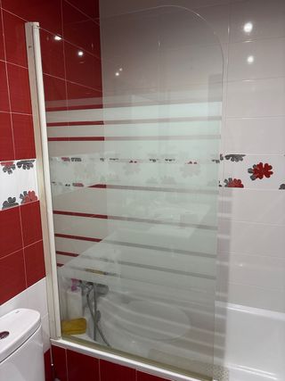 Mampara de bañera de cristal