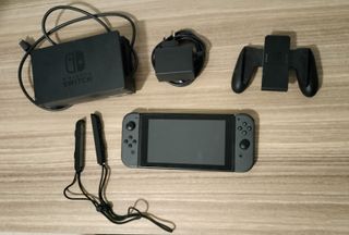 Nintendo Switch Completa con Accesorios