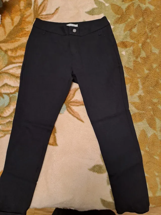 Pantalones elásticos negros mujer