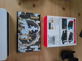 Nintendo Switch OLED + Accesorios