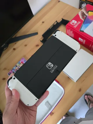Nintendo Switch OLED + Accesorios