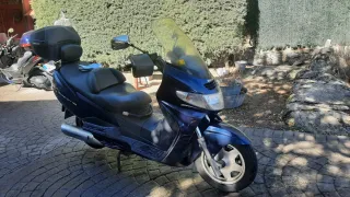 Suzuki Burgman 400 AN