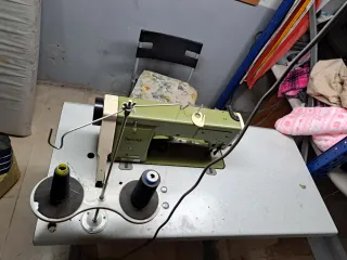 Máquina de coser Rimoldi industrial