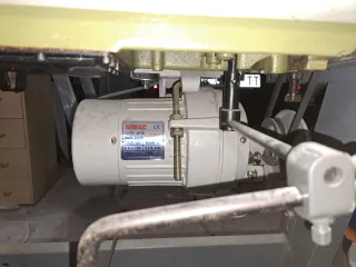 Máquina de coser Rimoldi industrial