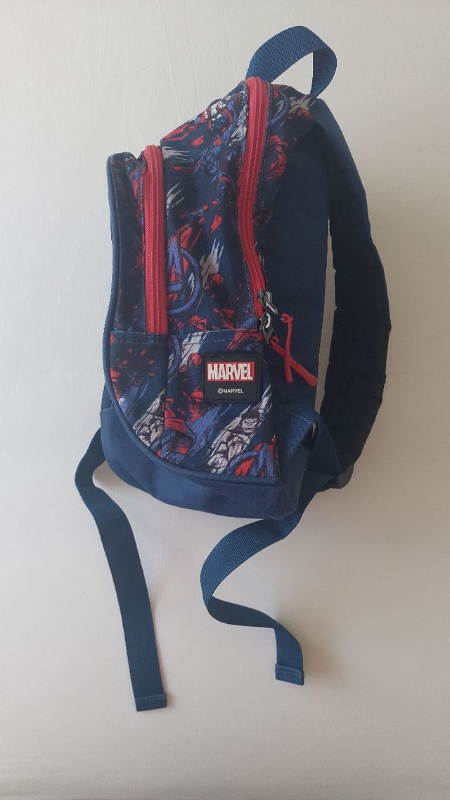 Mochila Capitán América para niños de 3 a 5 años