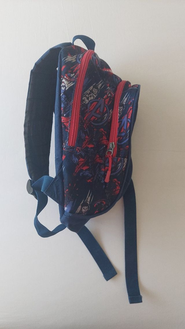 Mochila Capitán América para niños de 3 a 5 años