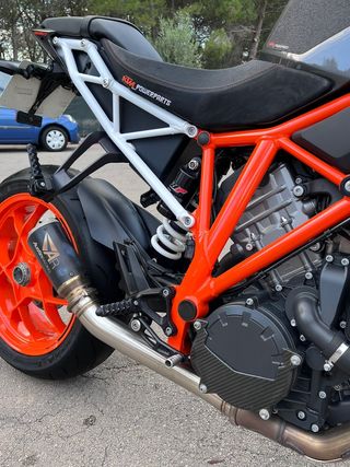 KTM 1290 Super Duke R 2019
