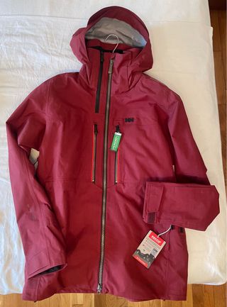850€-->450€ Cortaviento Helly Hansen NUEVO