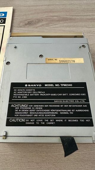 Sanyo TPM2140 TV Radio Portátil