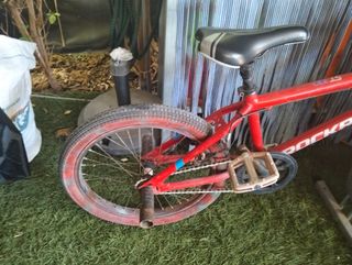 Bicicleta BMX precio negociable 