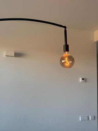 Lámpara de pie Arco Ikea Negra
