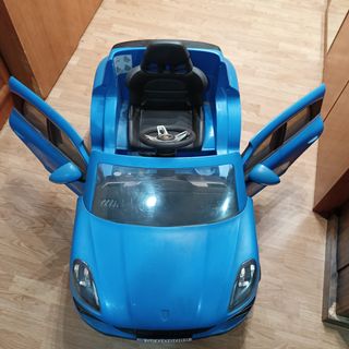 Coche eléctrico infantil azul