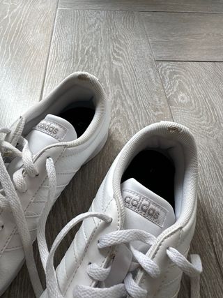Zapatillas Adidas Blancas Talla UK 7 (40 EU)