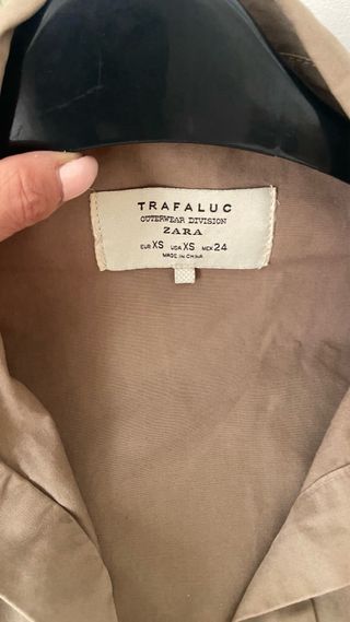 Sobrecamisa Zara pedrería
