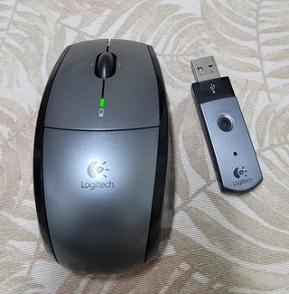 Teclado y Ratón Logitech Inalámbrico