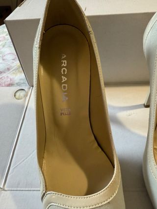 Arcadia Décolleté Panna Pelle Vera scamosciata