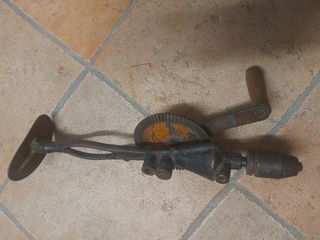 Trapano a mano antico raro