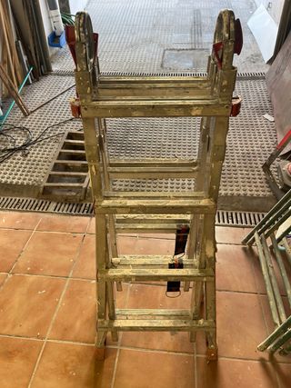 Escalera Faraones 4 escalones extensible 4+
