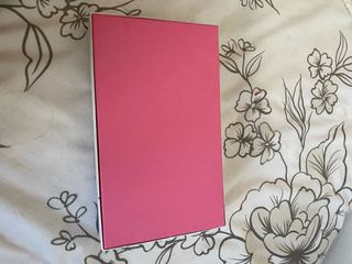 Caja decorativa flor rosa y blanca