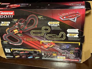 Scalextric Carrera GO!!! Disney Pixar Cars