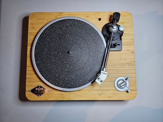 Tocadiscos House of Marley Stir It Up Bambú
